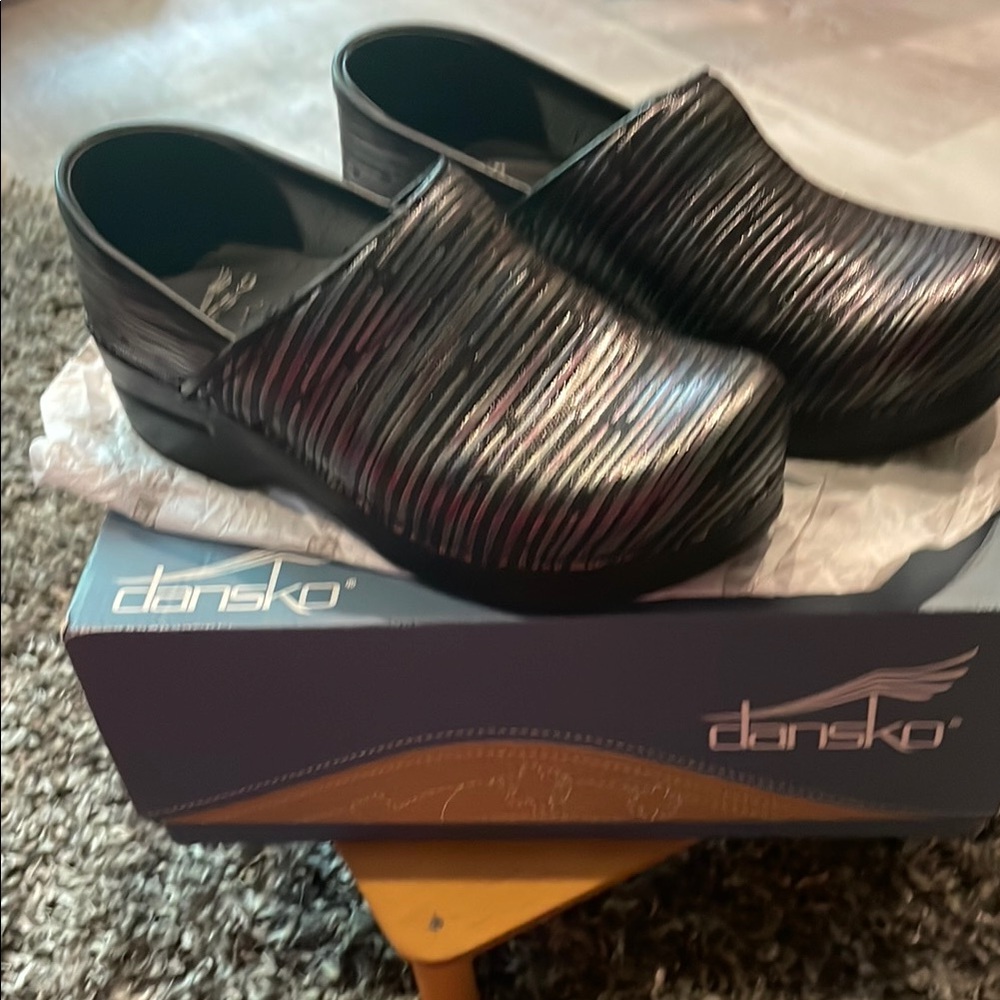 Dansko Black Loafers Slip-Ons Comfortable Professional